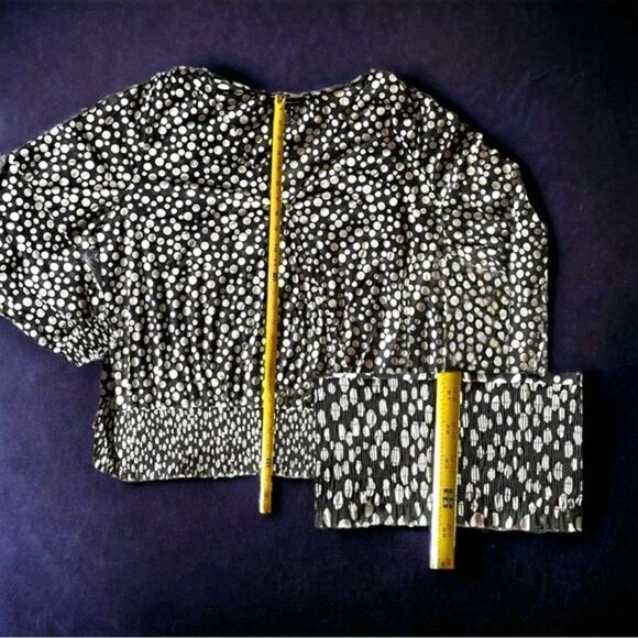 INC l Black ‘n White l Polka Dotted l Sheer Blouse l Long Sleeve l Sheer l 3X - Picture 6 of 12
